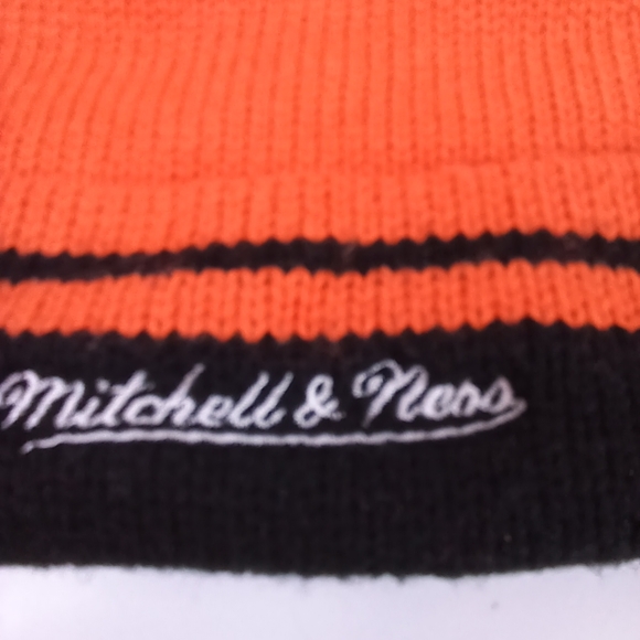 Mitchell & Ness beanie cap Philadelphia Flyers NHL knit skullcap embroidered - Picture 5 of 6